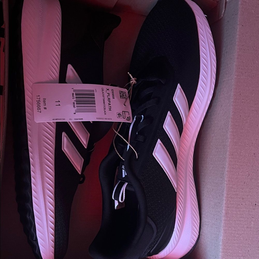 Adidas Men’s Black and White Sneakers